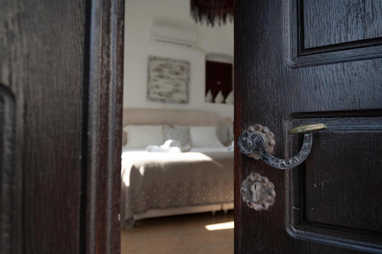 Estate 1896 Aparthotel Pýrgos Buitenkant foto